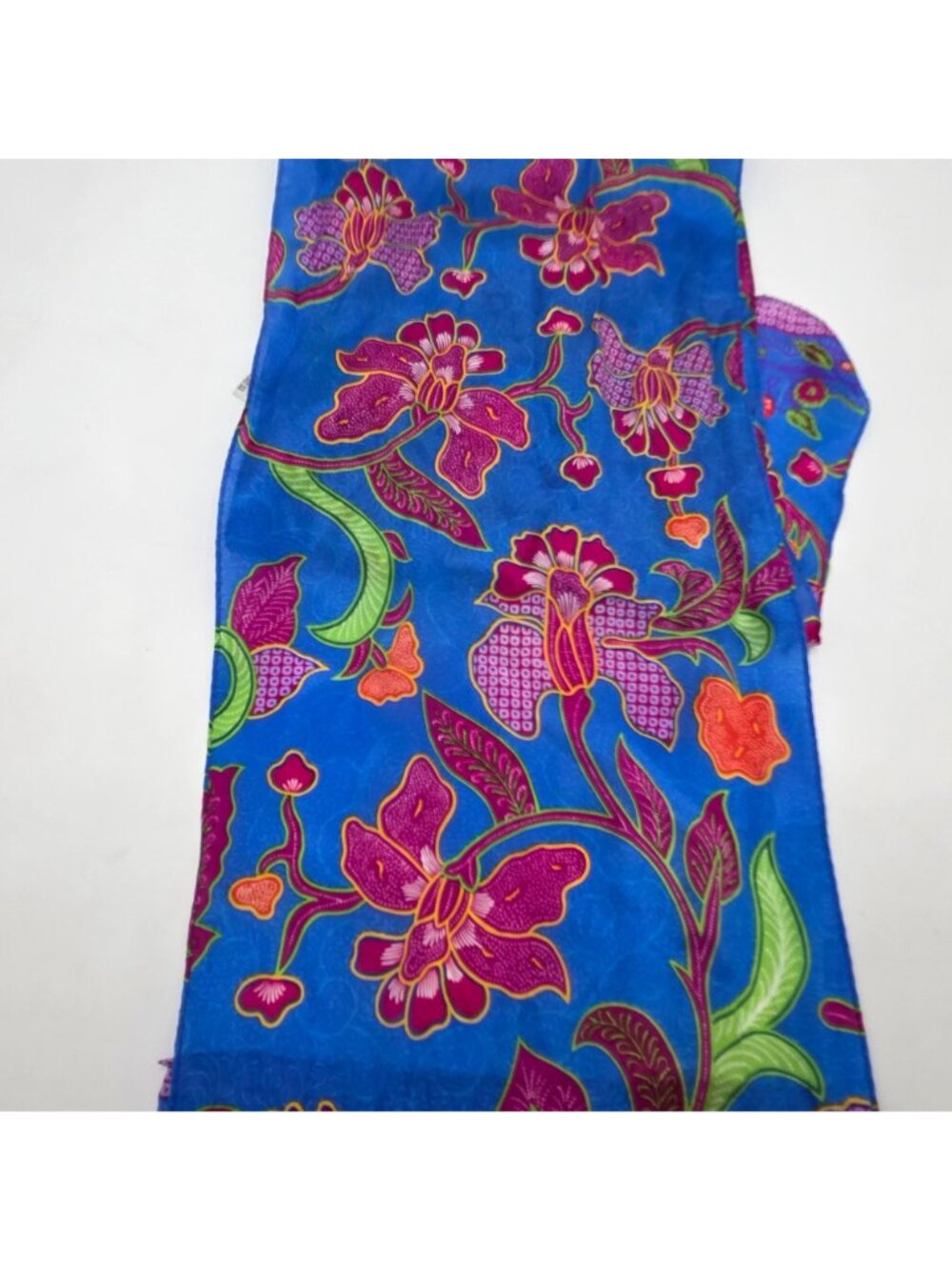 Liz Claiborne Floral Scarf Blue & Pink Lightweight Vibrant Pattern 52"x10" - Picture 3 of 7